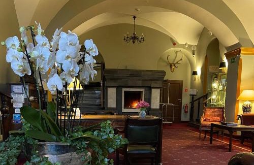 Krag Hotel | Zamek Podewils Krag