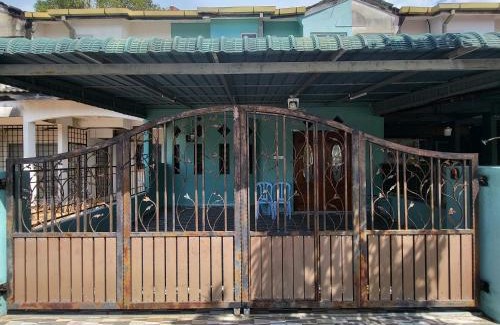 Kampung Bagan Lalang House | Zamrud D'Sri Bayu