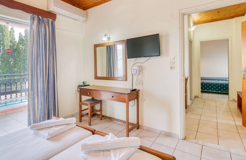 Katastari Apartment | Zante Dolphin I Alykes, Alykes, Zakynthos, Greece