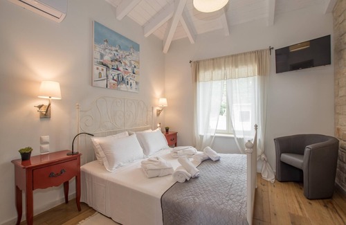 Lagopodo Villa | ZANTE SOLEIL - High-end stone villa with 4BD, ...