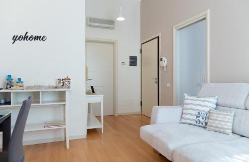 Pesaro Apartment | Zara D'Amare a Pesaro 10 metri dalla spiaggia by Yohome