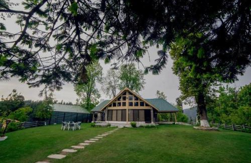 Nathia Gali Villa | Zavyan Cottage 1