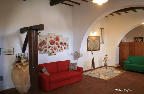 Partinico Apartment | Zefiro - Appartamento Rustico All'interno di Baglio Villa Velez