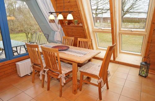 Damp House | Zeltdachhaus mit WLAN und grosser Terrasse