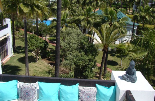 Mijas House | ZEN Penthouse: 3 pools - walk to beach- Sea Views- Tropical garden- Up to 8 pax