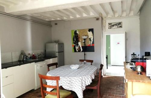 Saint-Jean-le-Blanc Bed & Breakfast | ZenBreak Sous les Toits
