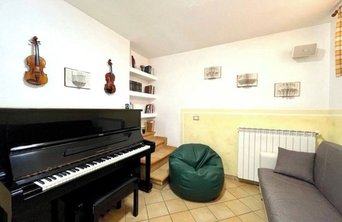 Olmedo House | Zenith - Holiday Home