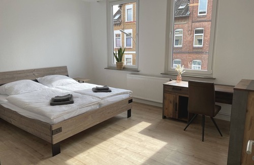 Hildesheim District Apartment | Zentral 80m² Küche Waschmaschine Netflix