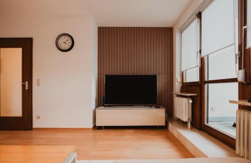 Augsburg-Goggingen Apartment | Zentral, Loggia, TG-Platz
