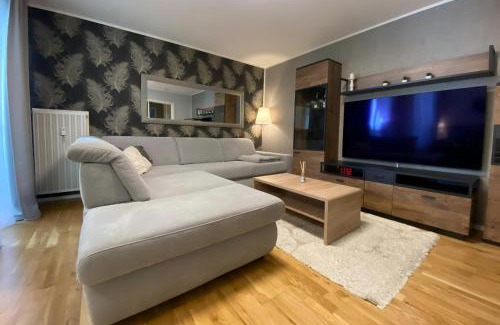 Karlsruhe City Centre Apartment | zentrale Design-Ferienwohnung mit Balkon und Stellplatz in Karlsruhe - APOLONIAliving