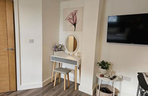 Preston Apartment | ZenZone Studio Flat