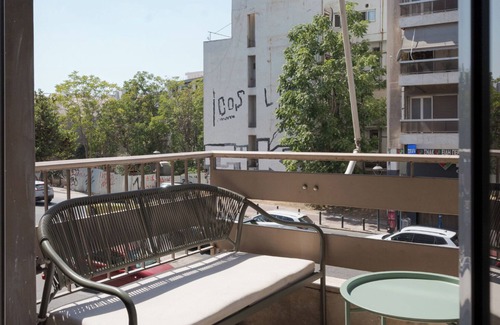 Mets Apartment | Zeus Grand Apartment, Olympian Zeus Apartments