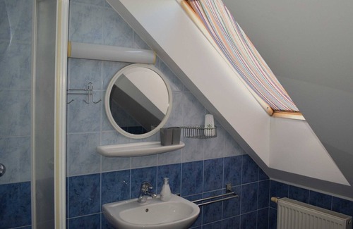 Catez ob Savi House | Zevnik Quiet Retreat with Stunning Views and Equestrian Activities - Double Room with Private Bathroom