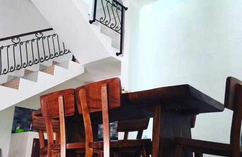 Banjarsari House | ZG Homestay Solo