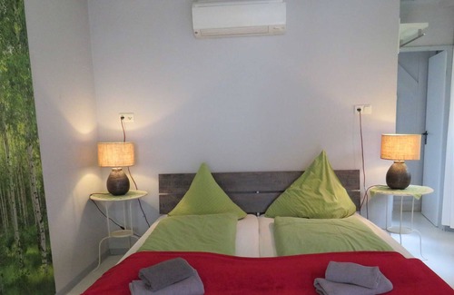 Dessau-Rosslau Apartment | Zimmer 5, Gästepavillion - Landhaus Dessau