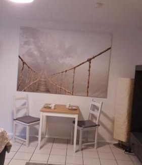 Nordenstadt Apartment | Zimmer Frei 2