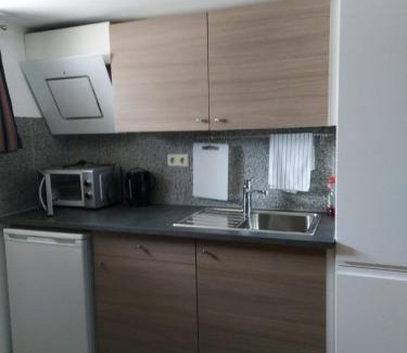 Grenzach-Wyhlen Apartment | Zimmer in direkter Nähe zu Basel