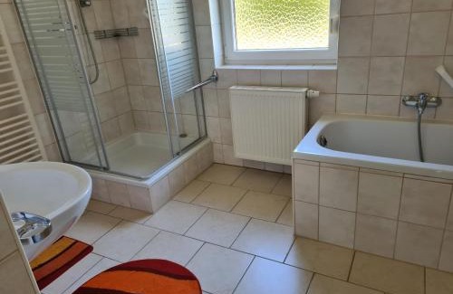Karsdorf House | Zimmer in Ferienwohnung Bühler