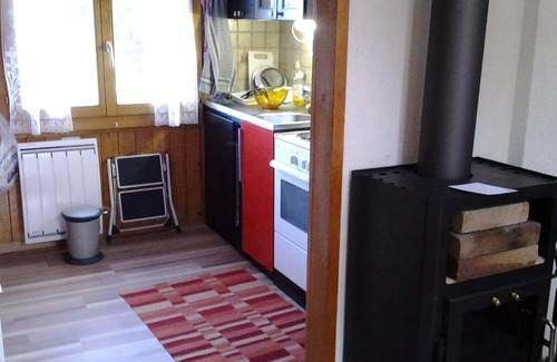 Ayer Ski Chalet | Zinal-Ayer spacious, family friendly chalet for 4