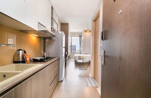 Bach Dang Riverside Apartment | Zohomestay - Mordern style apartment with free swimming pool