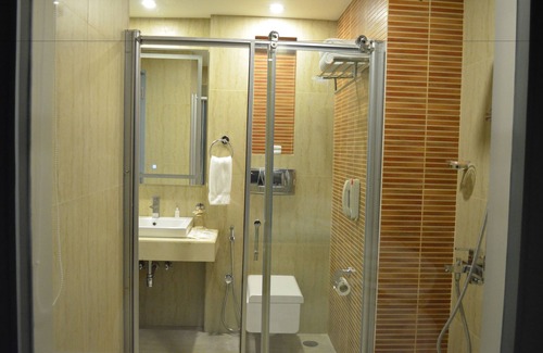 Kovilambakkam Hotel | Zone by the Park ORR Chennai