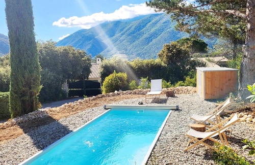 Mollans-sur-Ouveze Ski Chalet | Zora du Ventoux