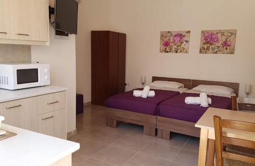Larnaca Apartment | ZORBAS No 3