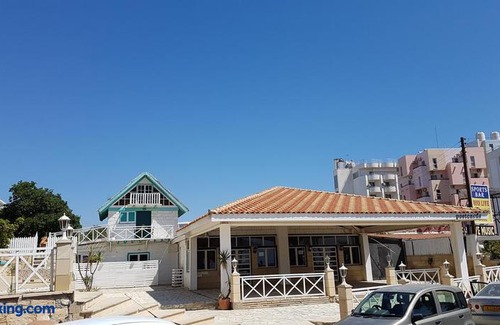 Larnaca Apartment | Zorbas Sea View No 4