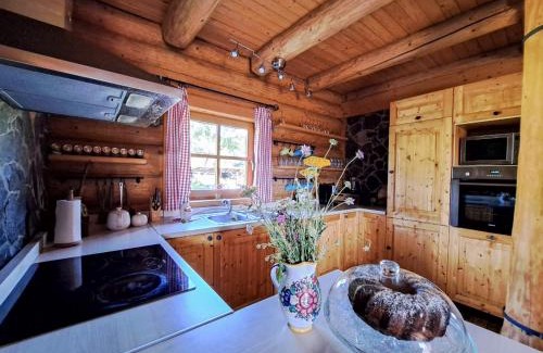 Hodrusa Hamre Ski Chalet | Zrubový Dom na samote - Chalet