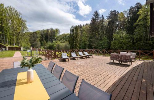 Chvalkovice Villa | ZTRACENÝ MLÝN