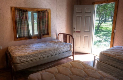 Utopia Cabin | Zubers - CA -C Cabin C