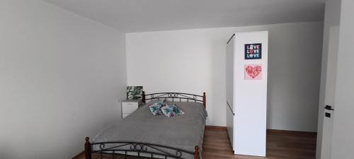 Квартира возле ЖД ул Тополева 3