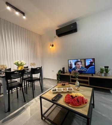 דירת אירוח מפנקת בעיר אשקלון - 5 דקות נסיעה מהים