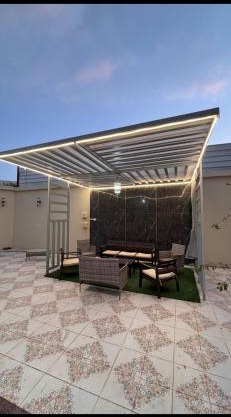 شقه ومزرعه وحوش