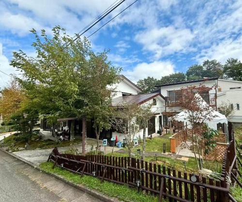 富士たから荘山中館