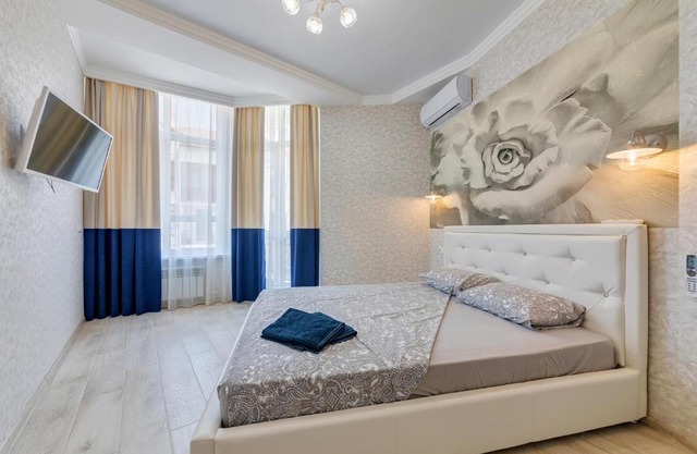 Апартаменты Черноморский, Крымская, 19