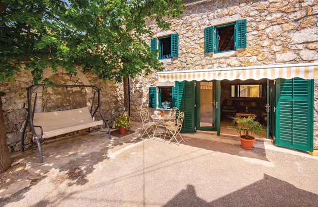 0-Bedroom Holiday Home in Drivenik