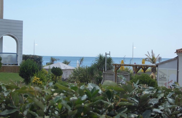 1-Bedroom Apt in Les Sables d'Olonne with Terrace, Near Beach