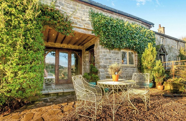 1 bedroom accommodation in Paythorne, near Clitheroe and the Ribble Valley