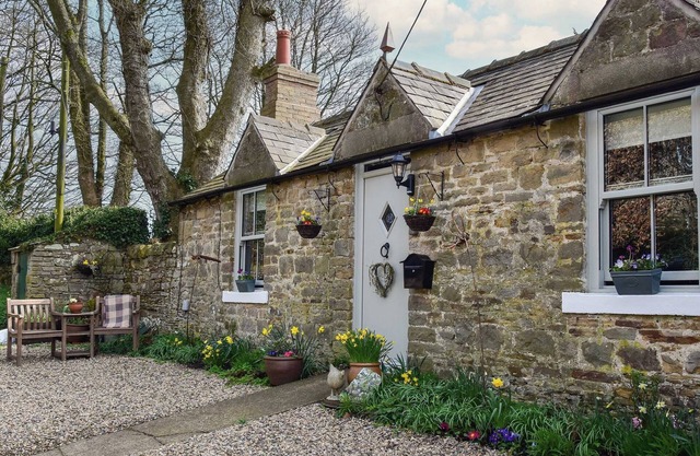 1 bedroom accommodation in Thorngrafton, near Bardon Mill