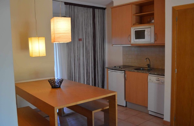 1-Bedroom Apt. (2 adults + 2) - Garden View
