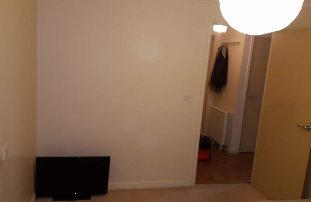 1 BEDROOM AVAILABLE IN A 2 BED FLAT