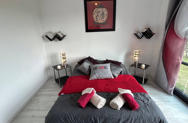 1 bedroom bed & breakfast in ploulec'h