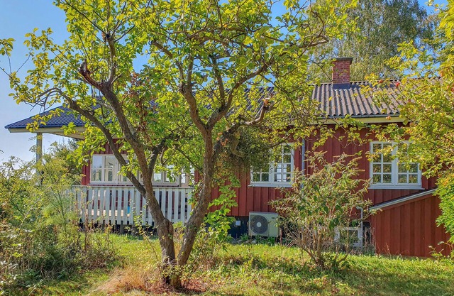 1 bedroom lovely home in Nørre Alslev