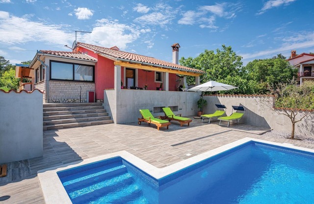 1 bedroom pet friendly home in Labin