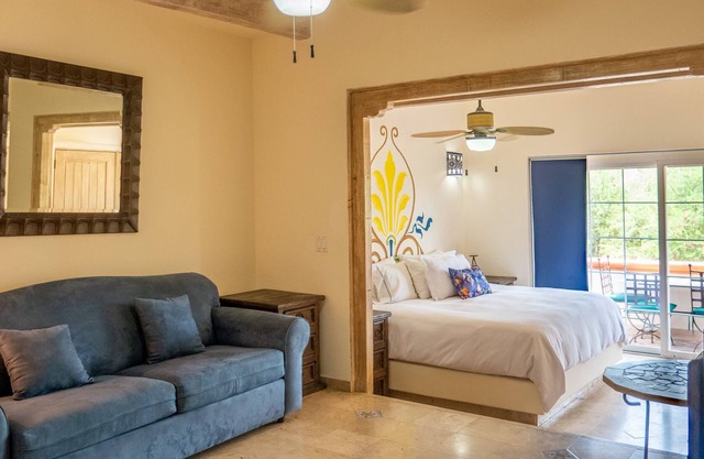 1 Bedroom Resort Suite + Pool