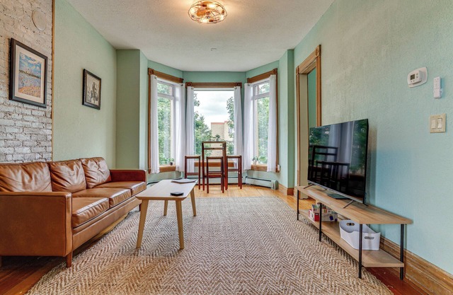 1 Mi to Xcel Energy Center: Home w/ Yard & Garden