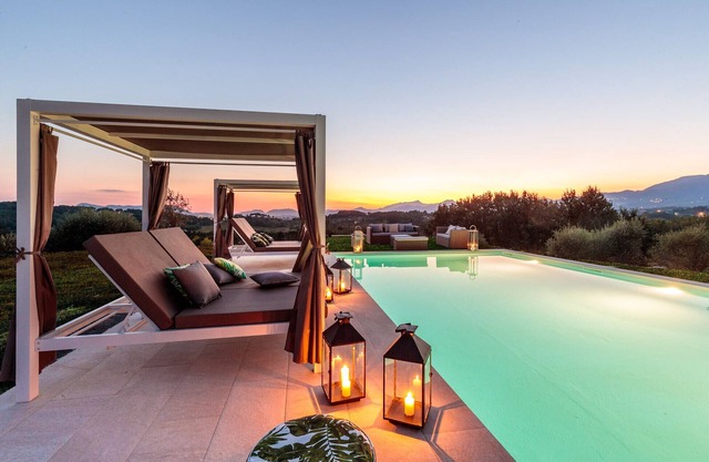 10 Bedrooms Villa in Lucca, SPA, Panoramic Pool