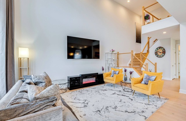 10 Mi to Morristown: Stylish Home Near Trails!