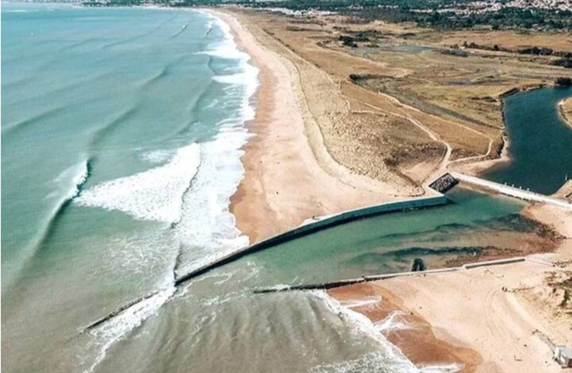 10 minutes walk from the sea